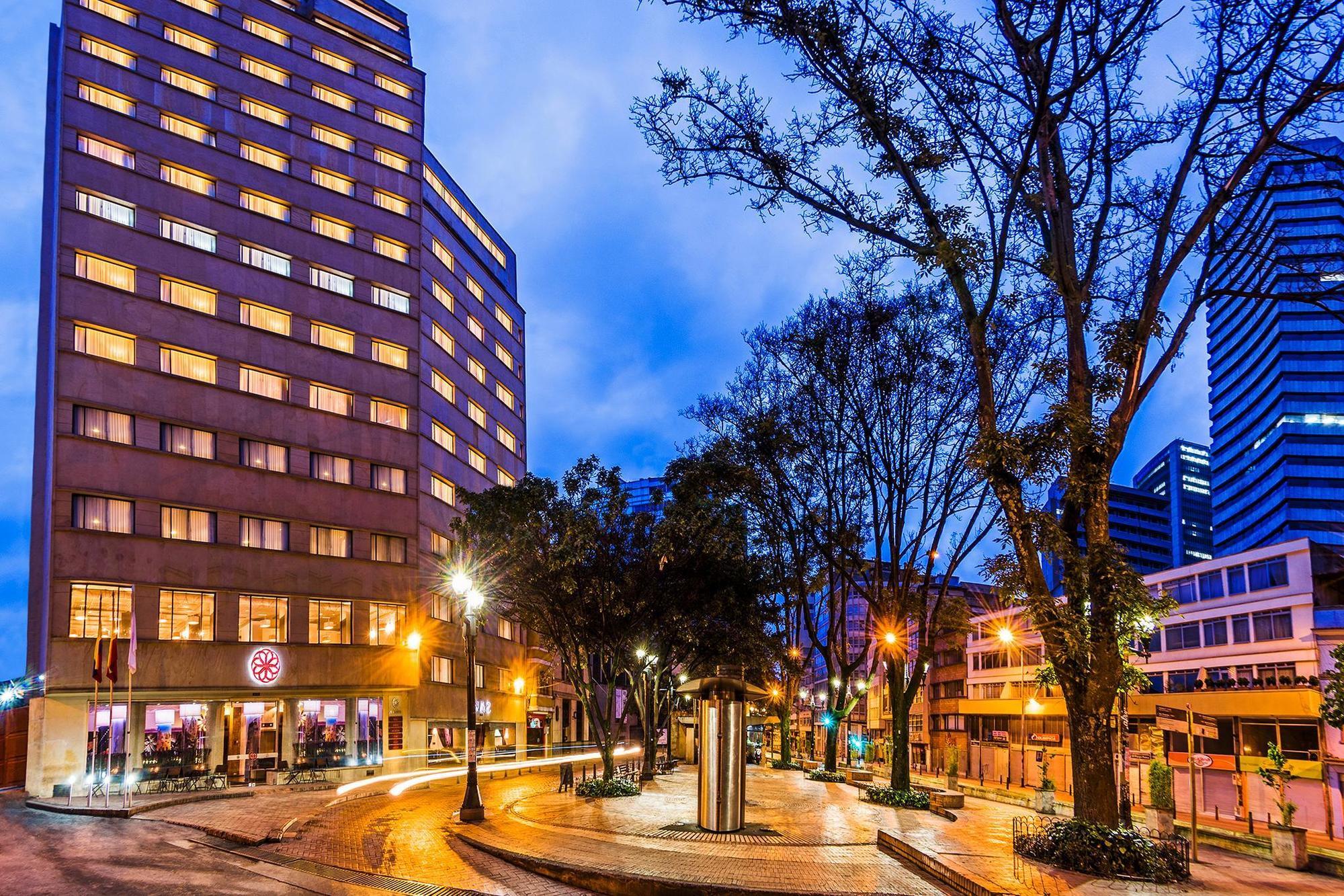 Hotel Augusta Богота Экстерьер фото